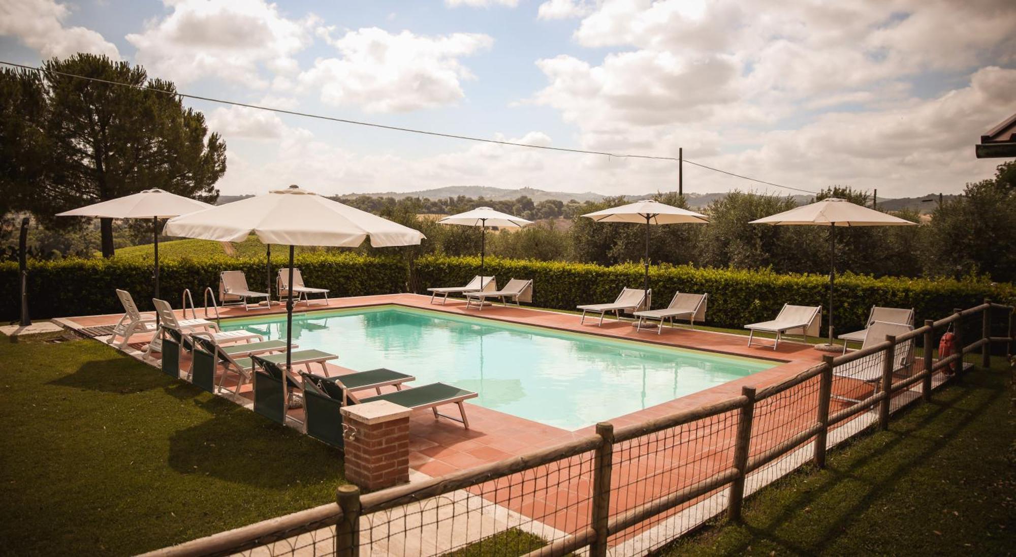 Agriturismo Poggio Alle Calle Saturnia Exterior foto