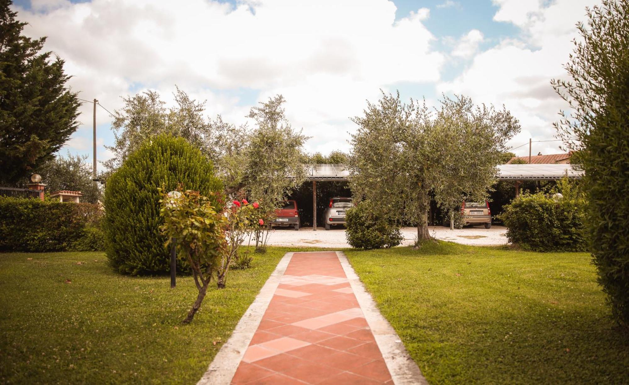 Agriturismo Poggio Alle Calle Saturnia Exterior foto