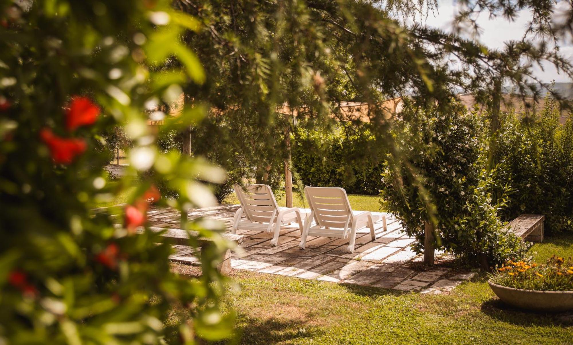 Agriturismo Poggio Alle Calle Saturnia Exterior foto